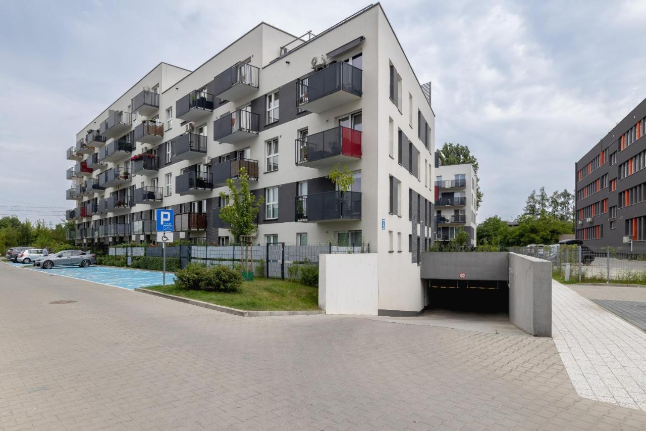 Vetulaniego Apartment With Air Conditioning & Parking By Renters Prestige Красков Екстериор снимка
