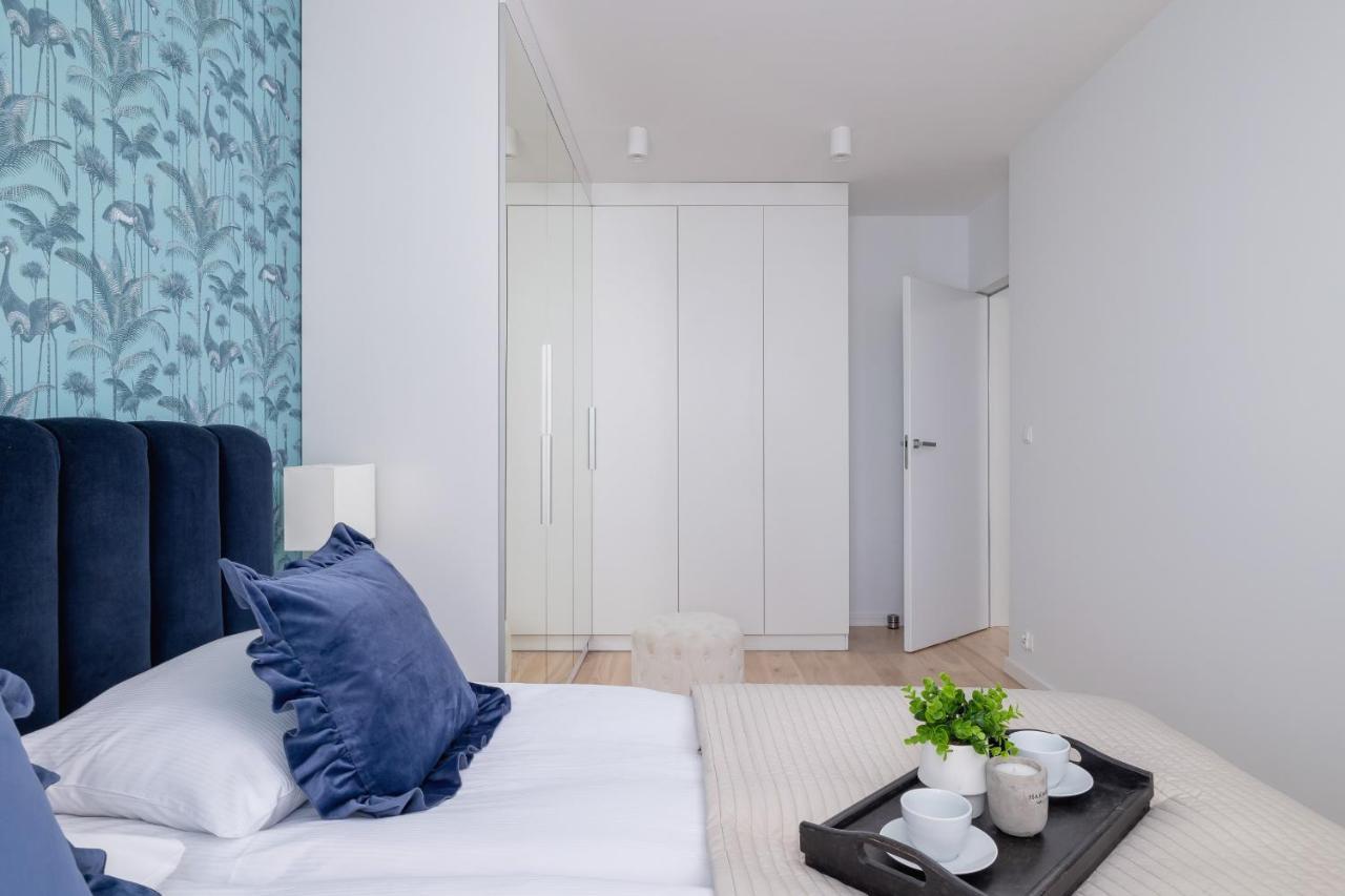 Vetulaniego Apartment With Air Conditioning & Parking By Renters Prestige Красков Екстериор снимка